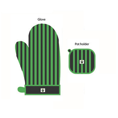Canberra Raiders Oven Glove and Potholder Set